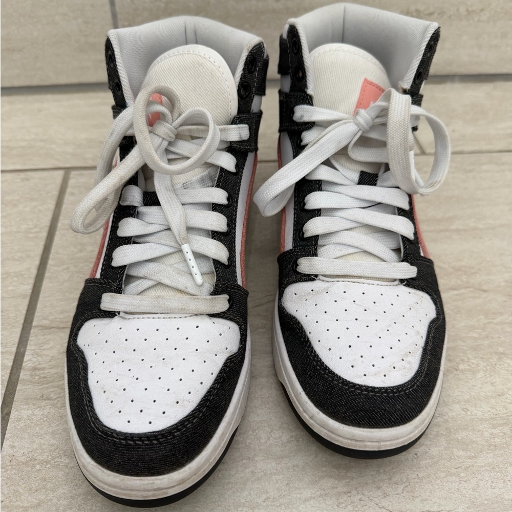 High-Top Sneakers in White, Black & Pink
